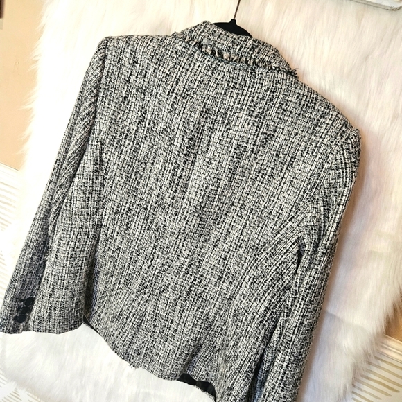 Karl Lagerfeld Paris Classic Knit Fringe Blazer - Picture 5 of 6